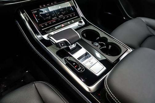 2026 Audi Q8 55 Premium Plus