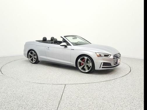 Florett Silver Metallic/Black Roof 2019 Audi S5 Premium Plus