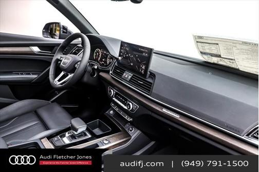 2025 Audi Q5 55 S line Premium Plus