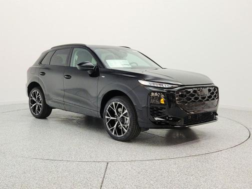 Mythos Black Metallic 2026 Audi Q3 TFSI quattro S tronic