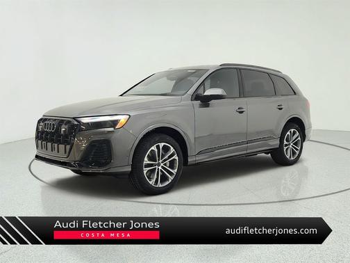 Samurai Gray Metallic 2026 Audi Q7 45 Premium Plus