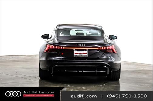 2025 Audi S e-tron GT Premium Plus