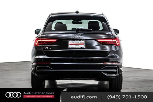 2024 Audi Q3 45 S line Premium Plus