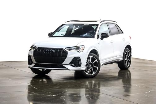 2025 Audi Q3 45 S line Premium Plus