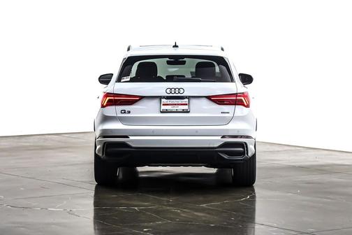 2025 Audi Q3 45 S line Premium Plus