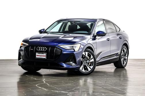 2022 Audi e-tron Sportback S line Premium