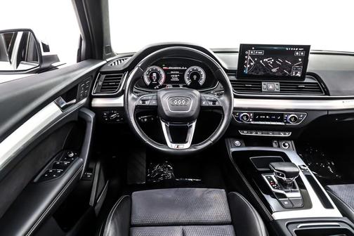 2022 Audi Q5 55 S line Premium Plus