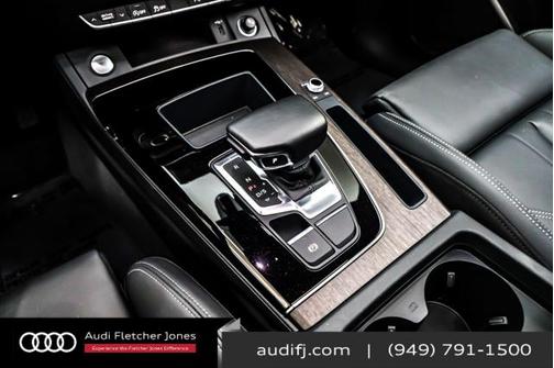 2023 Audi Q5 45 S line Premium