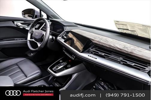 2025 Audi Q4 e-tron Premium Plus 55 quattro