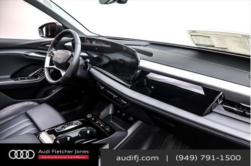 2025 Audi Q6 e-tron Premium Plus quattro