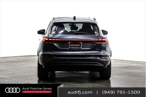 2025 Audi Q6 e-tron Premium Plus quattro