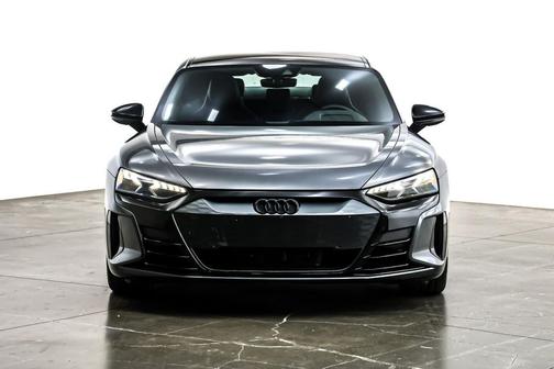 2023 Audi e-tron GT Premium Plus quattro