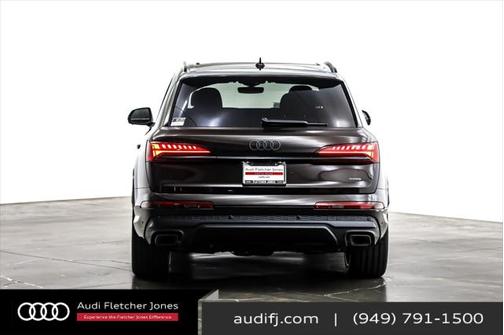 2025 Audi Q7 55 Prestige
