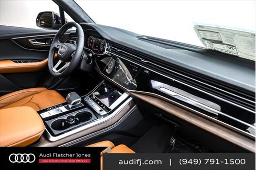 2025 Audi Q7 55 Prestige