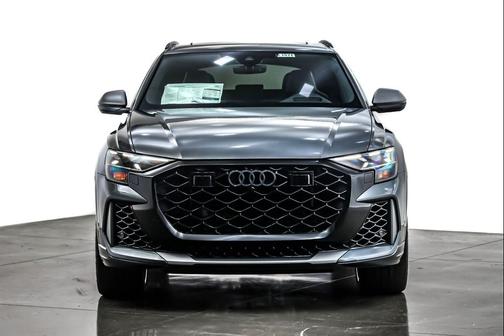 2025 Audi RS Q8 4.0T
