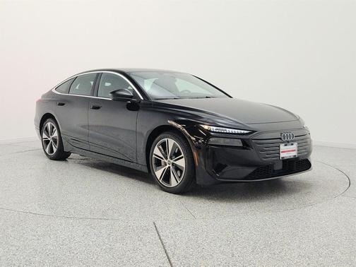 Mythos Black Metallic 2025 Audi A6 e-tron Premium Plus