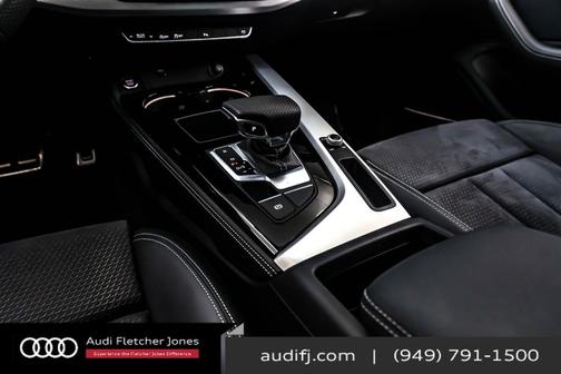 2022 Audi A4 45 S line Premium Plus