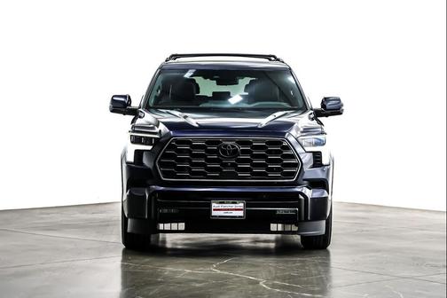 2024 Toyota Sequoia SR5