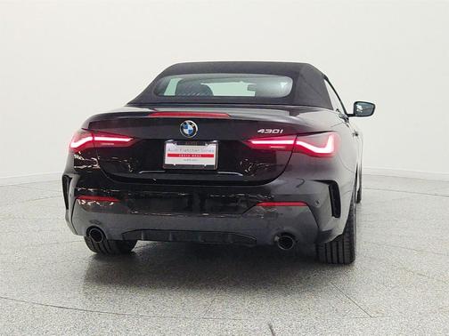 Black Sapphire Metallic 2022 BMW 430 i