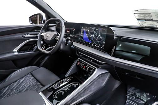 2025 Audi SQ5 3.0T Premium Plus