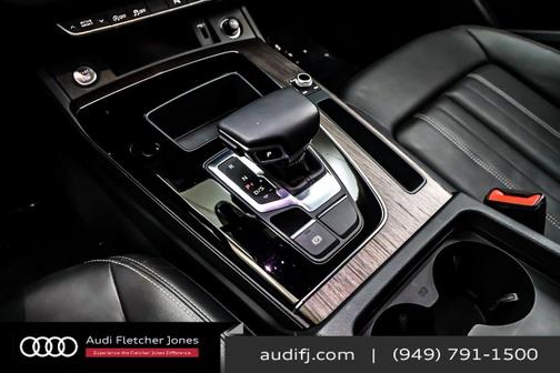 2023 Audi Q5 45 S line Premium