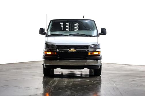 2024 Chevrolet Express 2500 RWD 2500 Regular Wheelbase WT