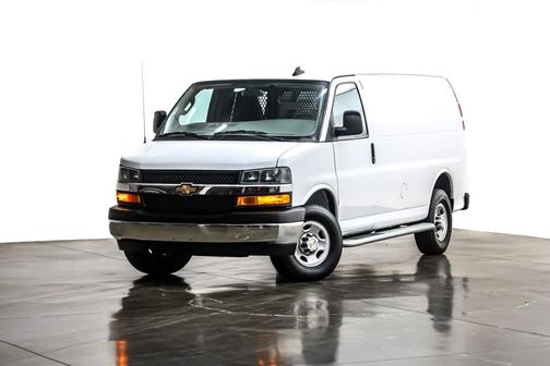 2024 Chevrolet Express 2500 RWD 2500 Regular Wheelbase WT