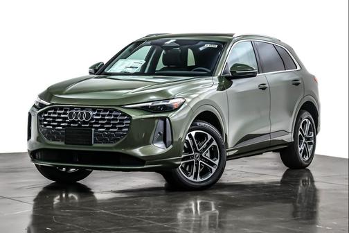 2025 Audi Q5 Premium Plus