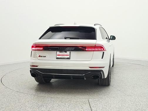 Glacier White Metallic 2024 Audi RS Q8 4.0T