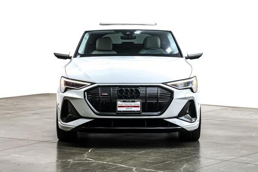 2022 Audi e-tron Sportback S line Prestige