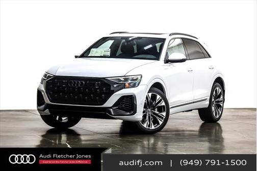 2025 Audi Q8 55 Premium
