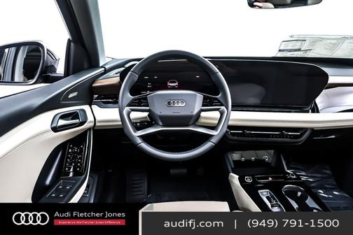 2025 Audi Q6 e-tron Premium Plus quattro