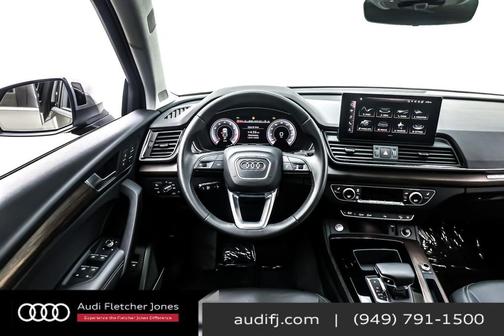 2023 Audi Q5 45 S line Premium Plus
