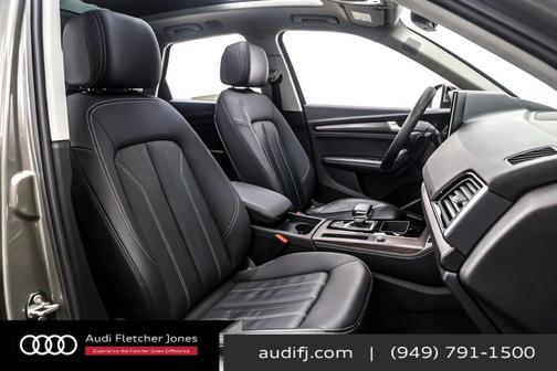 2023 Audi Q5 45 S line Premium Plus