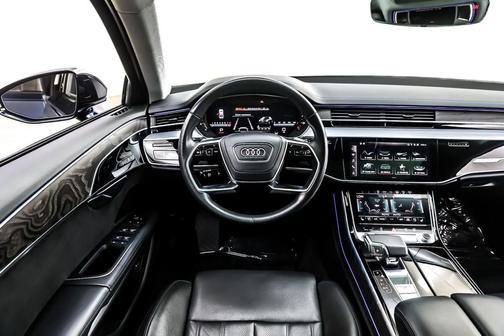 2022 Audi A8 L 55 TFSI quattro Tiptronic