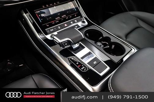 2026 Audi Q7 45 Premium Plus