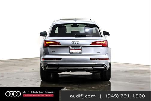 2022 Audi Q5 40 Premium