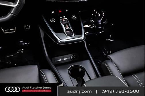 2025 Audi Q4 e-tron Sportback Premium 55 quattro
