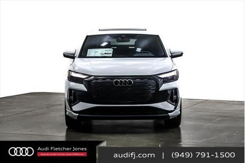 2025 Audi Q4 e-tron Sportback Premium 55 quattro