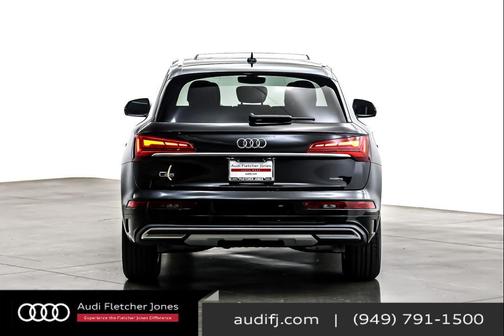 2023 Audi Q5 40 Premium