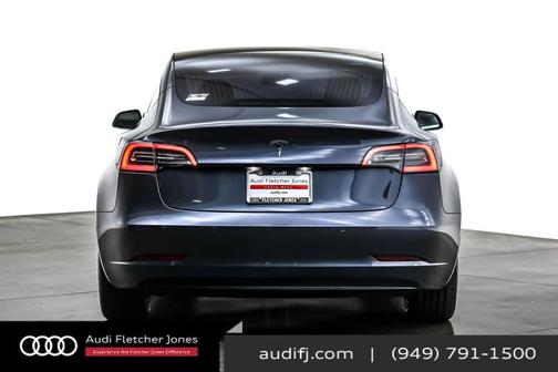 2020 Tesla Model 3 Standard Range Plus