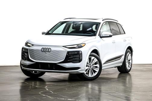 2025 Audi Q6 e-tron Premium