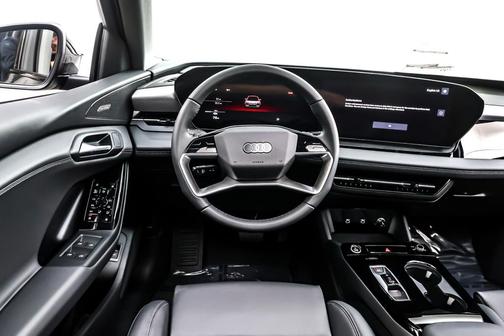 2025 Audi Q6 e-tron Premium Plus quattro