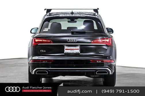 2023 Audi Q5 45 S line Premium