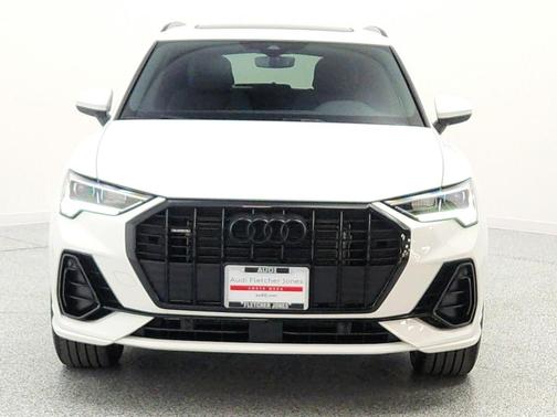 Ibis White 2023 Audi Q3 Premium 45 TFSI S line quattro Tiptronic