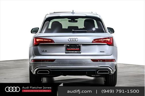 2022 Audi Q5 45 S line Premium Plus