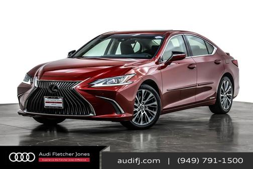 2019 Lexus ES 300h Base