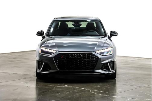 2023 Audi S4 Premium Plus TFSI quattro Tiptronic