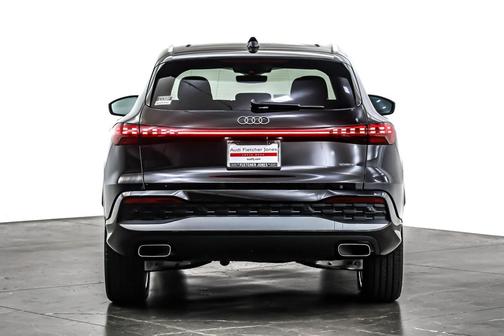 2025 Audi Q5 Premium Plus