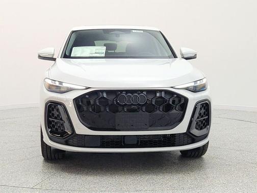 Glacier White Metallic 2026 Audi Q5 Sportback Prestige TFSI quattro S tronic